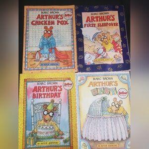 Arthur's Adventure Book Set by Marc Brown